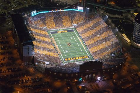 Kinnick Stadium at Night in 2024 | Iowa hawkeye football, Football ...