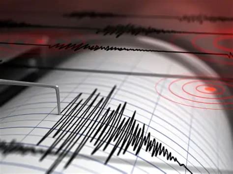 Earthquake Hits Delhi-NCR: Strong Tremors Felt in Noida, Gurugram ...