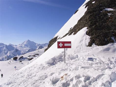 Swiss-Austrian border : Borderporn