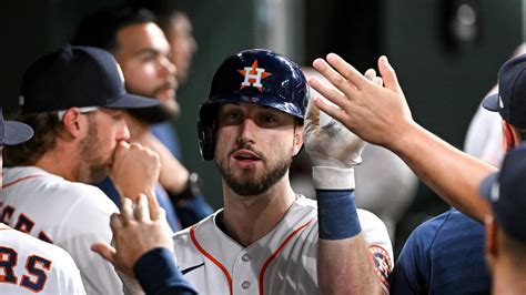 Kyle Tucker, Martin Maldonado homer as Houston Astros beat Texas Rangers 4-3 to reduce deficit ...