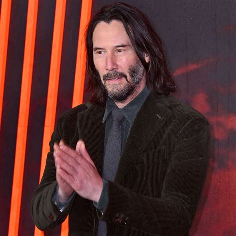 Sonic the Hedgehog voice actor approves of Keanu Reeves' casting ...