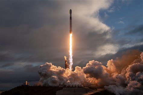 SpaceX orbits 51 more Starlink satellites in year’s first launch from ...