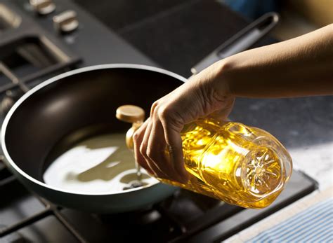 What Is the Best Oil for Cooking?