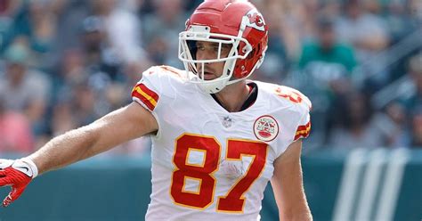 Travis Kelce injury update: Latest news on Chiefs TE's 'uncertain' status for Week 1 ...