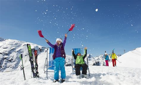 Learn to ski in the Alps: The 5 best ski resorts for beginners