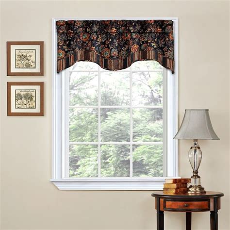 Waverly 16-in Crimson Polyester Rod Pocket Valance 14312052016CRI at Lowes.com