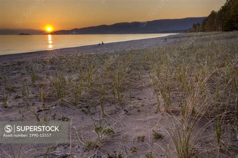 Agawa Bay at sunset, Lake Superior, Lake Superior Provincial Park ...