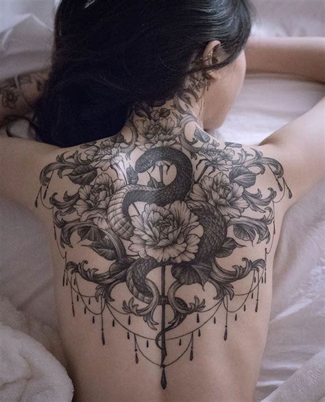 Pin by Jennn on tattoo | Back tattoo, Floral back tattoos, Tattoos for ...