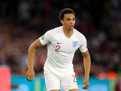 Alexander-Arnold: England may take different action to UEFA protocol over racial abuse | Express ...