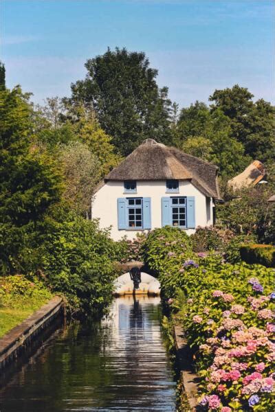 Giethoorn boat rental