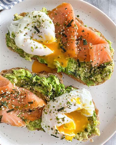 Smoked Salmon and Poached Eggs on Avocado Toast by winniesbalance ...