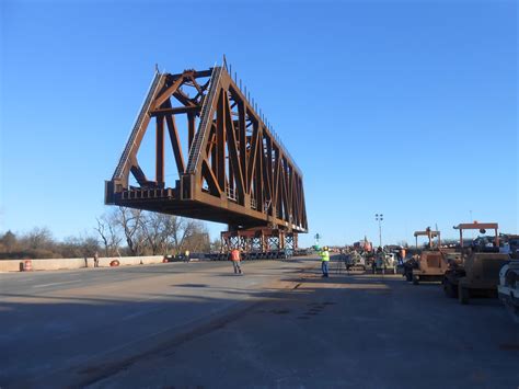 BNSF RR Truss Bridge Over I-235 – Southland Holdings