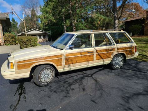 1987 Chrysler LeBaron Town and Country Woody Wagon - Classic Chrysler ...