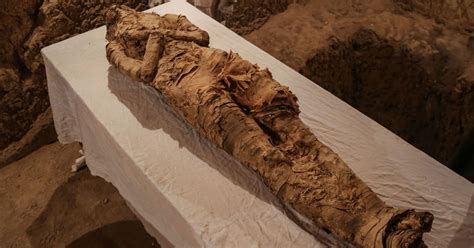 3,500 Year Old Mummy And ‘Beautiful’ Wall Mural Discovered In Egyptian Tombs