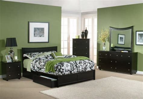 Bedroom Color Dark Furniture | Oh Style!