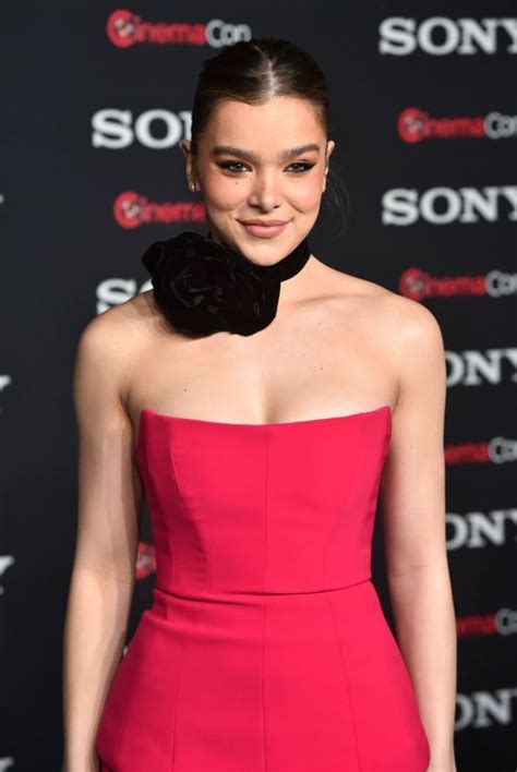 HAILEE STEINFELD at Cinemacon 2023 in Las Vegas 04/24/2023 – HawtCelebs