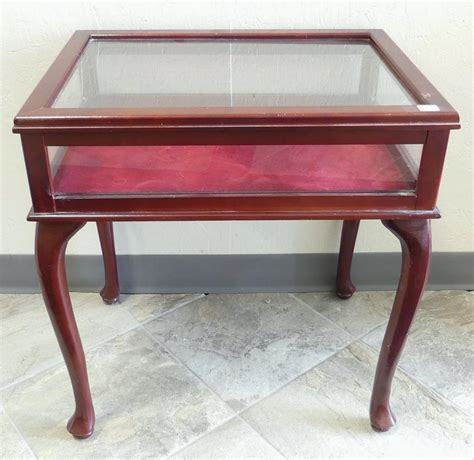 SHADOW BOX END TABLE | COLLECTOR AUCTION | Online Auction | Gardner Galleries