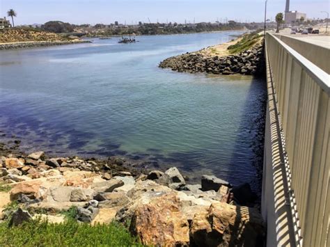 Hubbs Trail Tour at Agua Hedionda Lagoon – San Diego Beach Secrets