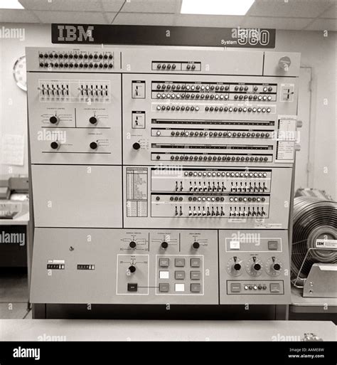 Ibm 1970s computers hi-res stock photography and images - Alamy