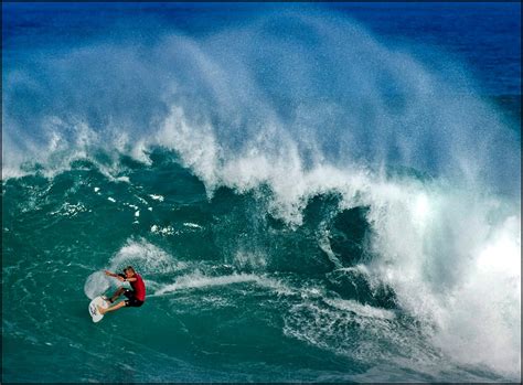 Big wave surfing on Oahu’s North Shore – Orange County Register