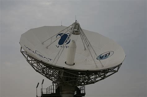 Satellite Antennas at best price in Mumbai by MTT Wireless | ID: 9083065862