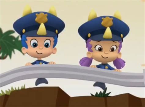 Bubble Guppies Officer Gil And Officer Oona | Bubble guppies, Guppy, Bubbles