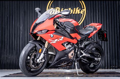 BMW S1000RR M Package - dbigbike