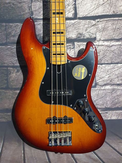 Sire Basses V5 A4 Series Marcus Miller tobacco sunburst - Kaj's Guitar Store