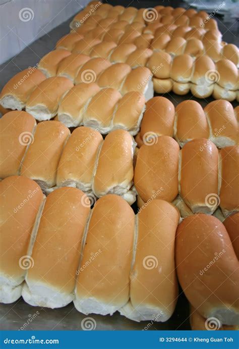 Bakery Buns Stock Images - Image: 3294644