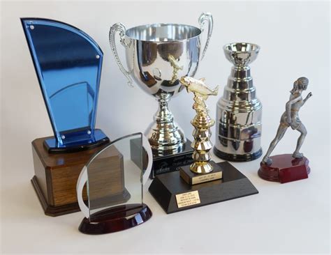 Awards & Trophies Abbotsford - Custom Medals & Plaques