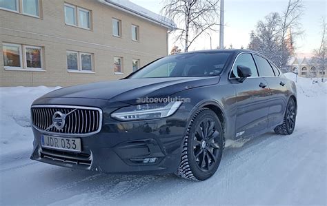 2016 Volvo S90 R-Design Spied Without Any Disguise - autoevolution