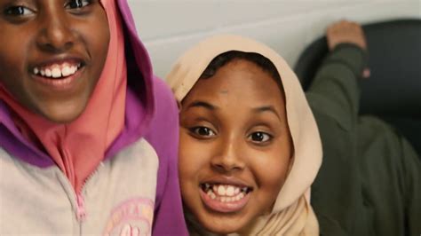 My Aqal, Somali hut built with Minnesotans. - YouTube