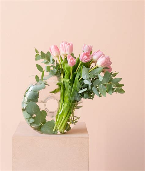 Pink Tulips Arrangement – Alia Flowers