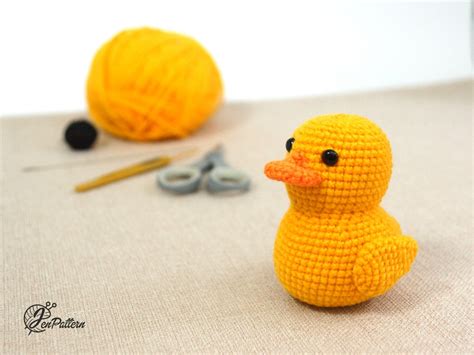 Yellow rubber duck crochet PATTERN Amigurumi ducky tutorial | Etsy