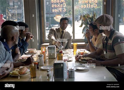 DENZEL WASHINGTON, AMERICAN GANGSTER, 2007 Stock Photo - Alamy