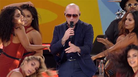 Pitbull rocks out to 'Don't Stop the Party' live - Good Morning America