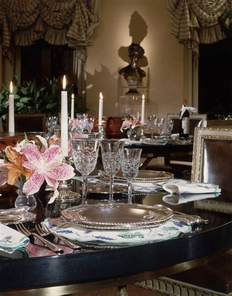 Clever’s Guide to Table Setting Trends Through the Decades | Architectural Digest