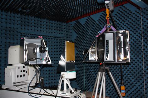 ESA - Microwave Material RF Characterization setup