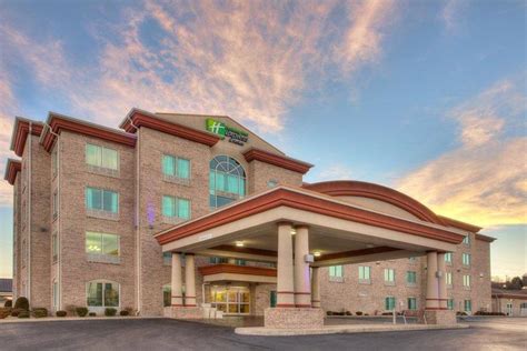 Holiday Inn Express Hotel & Suites Somerset Central, Somerset (KY) | FREE Cancellation 2020 ...