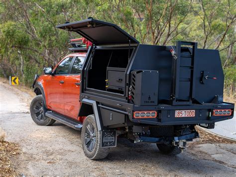 Offroad camping try and canopy installations