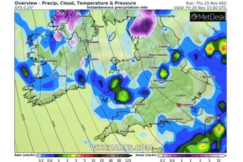 UK Snow warning: 12 inches of snow to blanket Britain as 'wintry blast ...