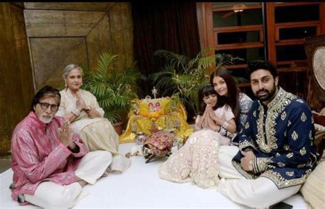 Jaya Bachchan Age, Caste, Husband, Children, Family, Biography ...