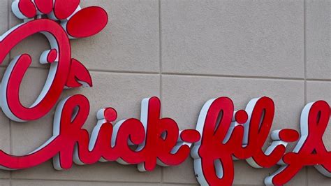 Chick-fil-A Founder S. Truett Cathy Reveals His Brilliant Secrets of ...