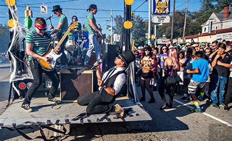 Little Five Points Halloween Parade 2015 – Capture Life Through the Lens