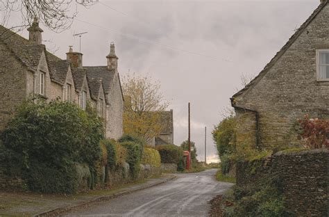 Pictures of Kingscote, Gloucestershire, England | England Photography & History