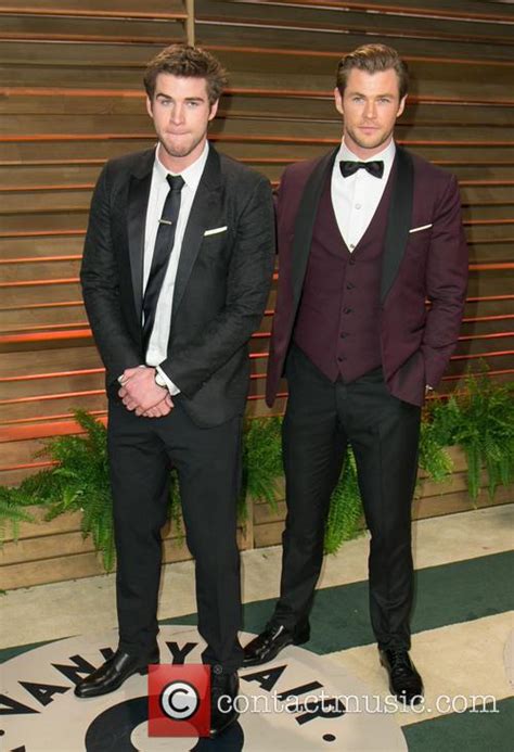 Liam Hemsworth - Vanity Fair Oscar Party - Arrivals | 7 Pictures ...