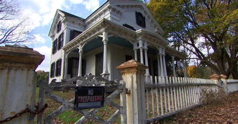 Connecticut ghost town auctioned for $1.9 million - CBS News