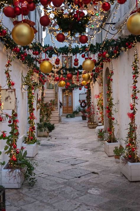 Christmas in Italy for Kids – Traditions & How to Celebrate - Mom In Italy