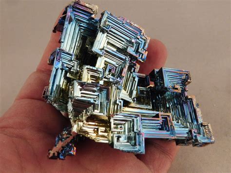 Naturally occurring bismuth crystal | Rebrn.com