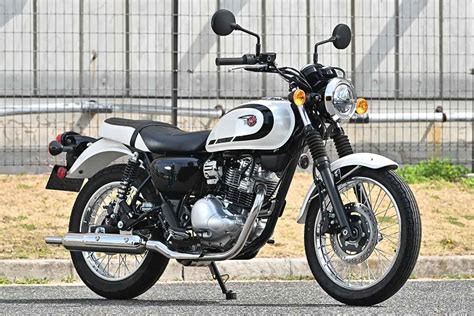 Kawasaki W230 (RE 350 Rival) Revealed With Retro Design